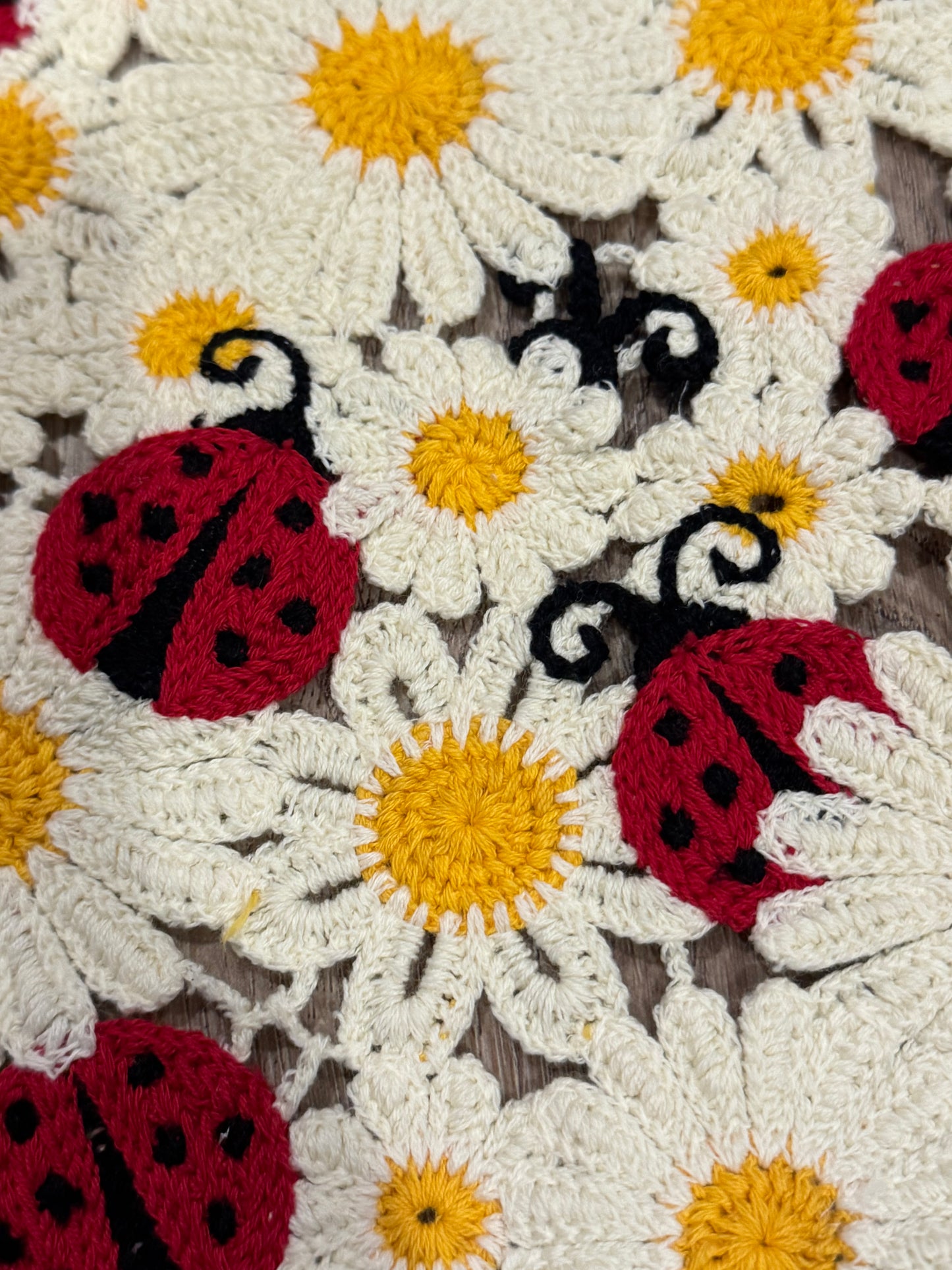 Ladybugs & Daisies Dog Croche Bandana for Big Dogs