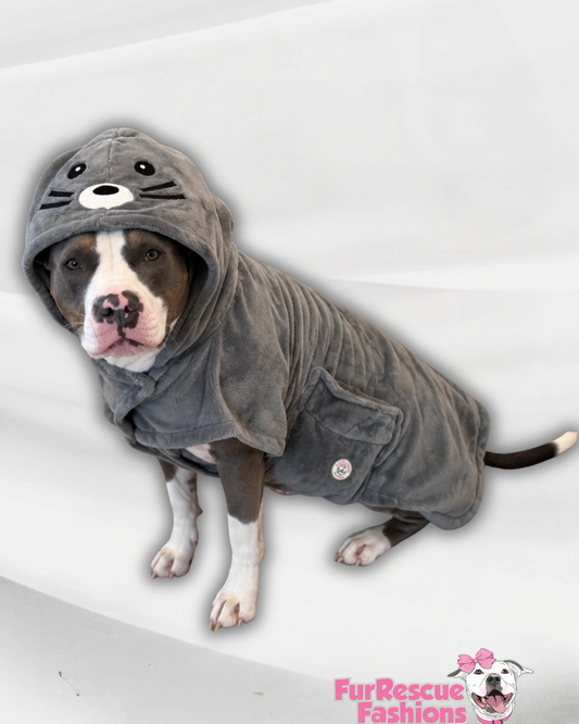 Land Seal Paw-Robe