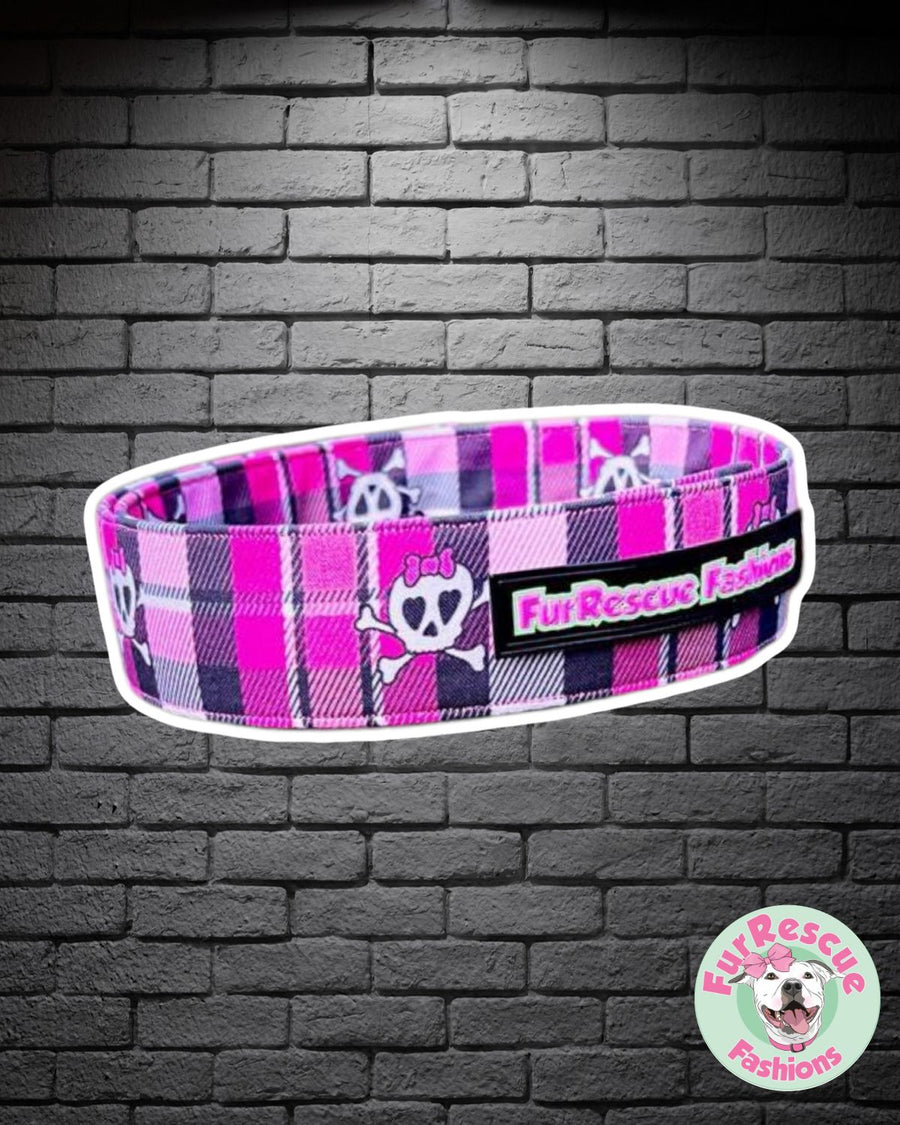 Skully in Pink Fabric Collar 1.5”